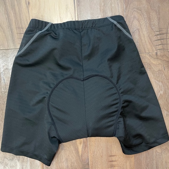 New Cycling Liner Shorts - Picture 4 of 4